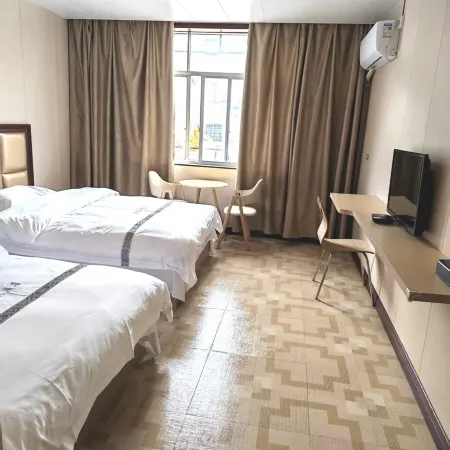 Huaihua Dongxin Hotel