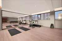 Zhonghe International Hotel (Shishi Municipal Government Dehui Plaza) - Business