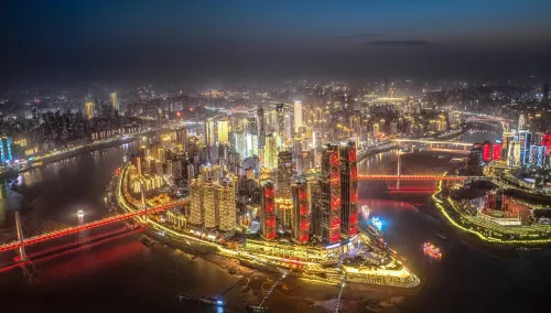 FORMONT High-Rise River View Hotel (Chongqing Hong Ya Dong Jiefangbei Pedestrian Street, Chongqing) - Hot Springs
