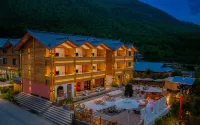Lugu Lake Scenic Area Yushi Designer Resort Garden Lakeview Boutique Stay - 2성급