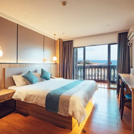 Honghaiwan Qintian Bandao Hotel