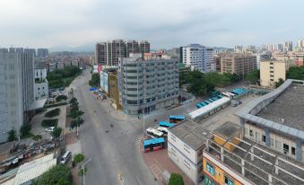 Thank Inn Hotel (Fogang Bus Station)