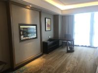 上海南青华美达酒店 - 高级双床房