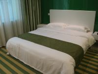 霸州遇见精品酒店 - 普通大床绿色房