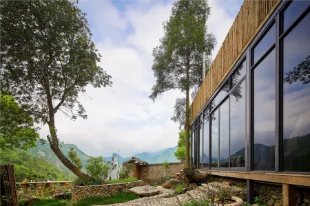 Yongjiahe Neighborhood B&B