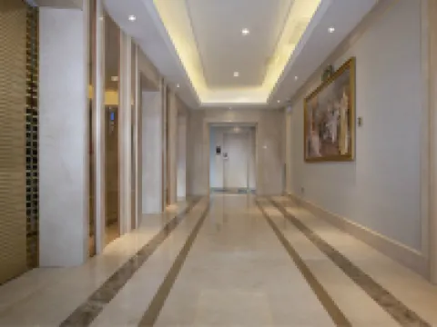 Vienna Hotel (Shaodong Chuangye New Village Zhaoyang Avenue Branch) Hotels in Shaodong