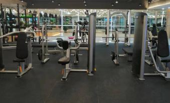 Tianmu Executive Apartment (Shenzhen North Railway Station Store) - Housity