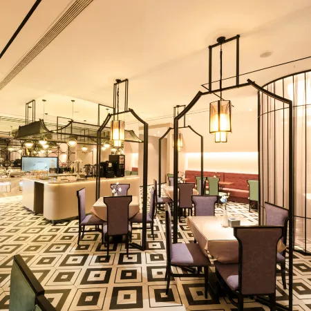 CARDIA HOTEL