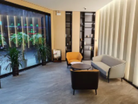 Mingshi Youxuan Hotel (Fuyang Normal University Shangsha Times Square)