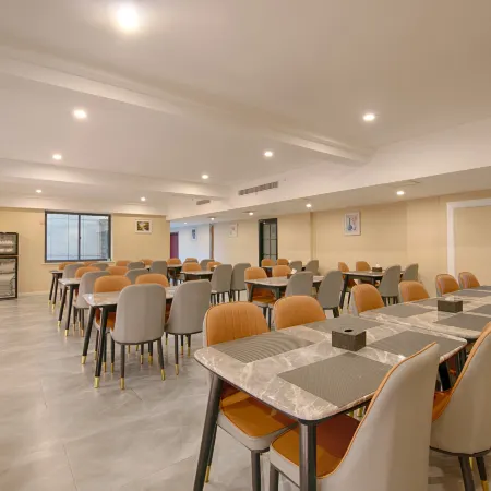 Vienna Hotel (Shouguang Wanda Plaza store)