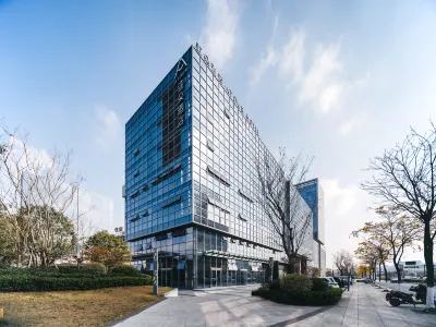 Atour Hotel Yiwu International Trade City Passenger Transport Center Hotels in Jinhua