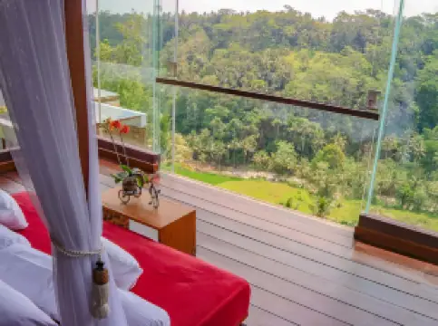 Ayuterra Resort