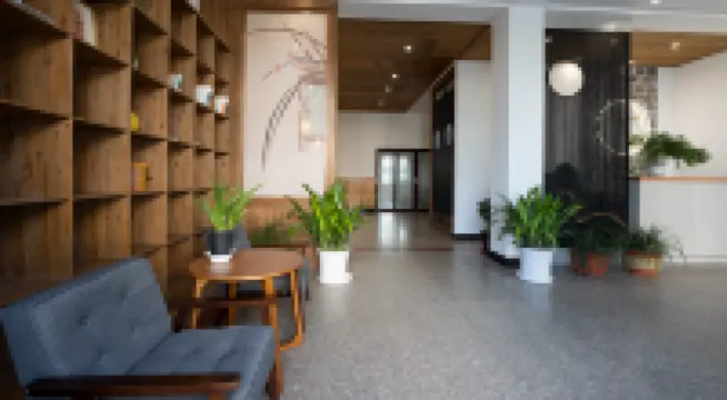 Dashan Mingzhu Apartment (Jiangshan Branch)