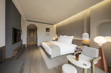 Springwoods Club Palm Tree Hotel Отели рядом с достопримечательностью «Spring Woods»