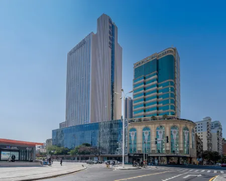 Meilun Jinyue Hotel (Xiamen Zhongshan Road Wenzao Subway Station) Hotels in Xiamen