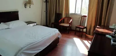 Jingdong Xianglong Hotel
