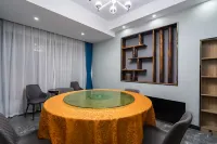 Liyang wild creeping grass home stay