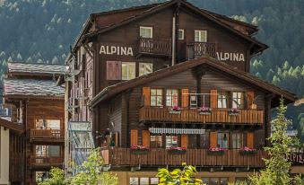 Hotel Alpina