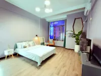 No. 18 Boarding House in Guilin - Condos