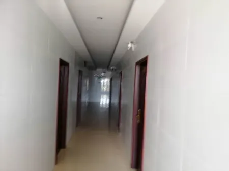 Shucheng Wanyou Business Hotel