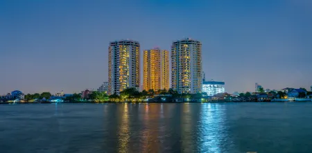 Riverine Place Hotel and Residence