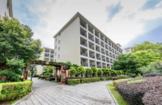 Jinqiu Holiday Hotel