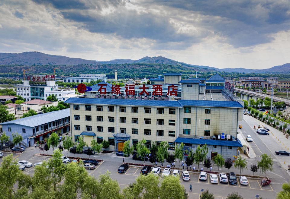 hotel overview picture