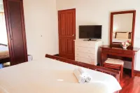 Kanavera House Serviced Apartment Hotel a Si Racha
