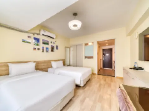 โรงแรมอีเค อินน์ (มหาวิทยาลัยการเงินและเศรษฐศาสตร์ตงเป่ย ต้าเหลียน เกาซิน ว่านด้า) โรงแรมในต้าเหลียน