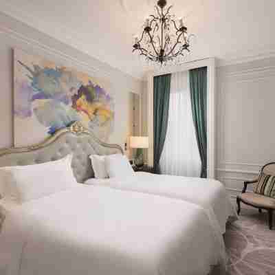 Hotel Maria Cristina, a Luxury Collection Hotel, San Sebastian Rooms