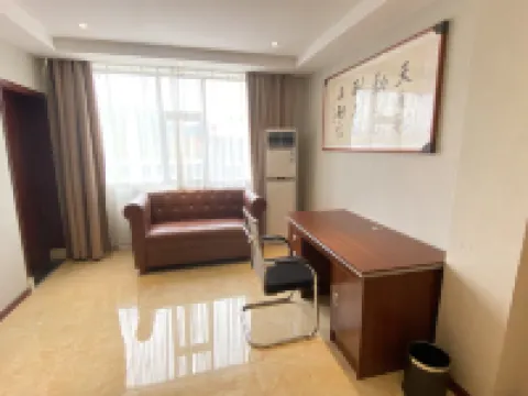 蓮花御荷源鉑金酒店