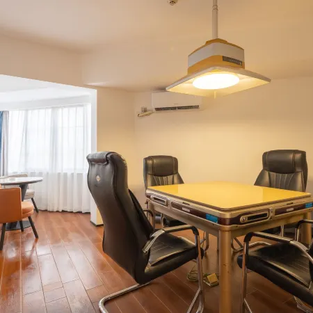 Liangzhi Huipin Hotel (Jiefang West Road, Haikou Qilou Old Street)