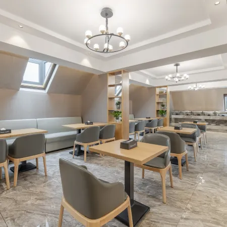 Yiwu Gangdu Hotel (Central Hospital)