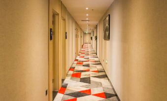 Shankee Hotel (Xuanhan Yilian)