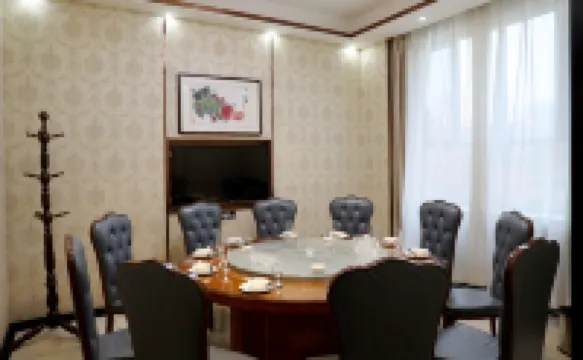 โรงแรมฮูเลก้า (สาขาถนนคาซานฉี อี้หนิง)