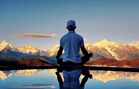 Mainri Snow Mountain Hotel