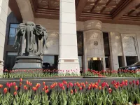 Shaoxing Shangyu Radisson Wanjin Hotel - Swimmingpools