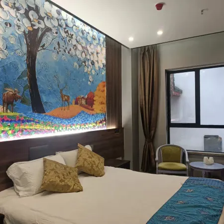 Laohekou Lanjiang Hotel