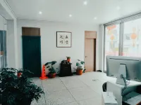 Mengzhou Longfeng Hotel