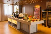 Lanou Hotel (Yuhuan Nanpu Road Wanda Plaza store) Hotels in Yuhuan