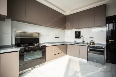 Shihezi Haozhou Hotel