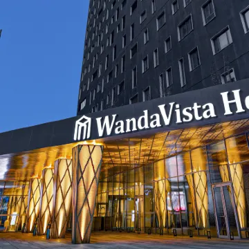 Wanda Vista Istanbul Hôtels à proximité de : Bağcılar