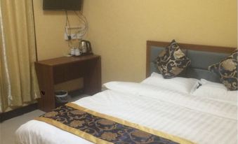 Xinzheng Jiayou Express Hotel