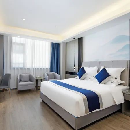 Weijia • Langyu Hotel (Xichang Torch Plaza Haihe Tianjie Branch)