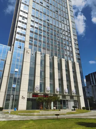 Human Hotel Отели рядом с достопримечательностью «Guangxi Technological College of Machinery and Electricity»