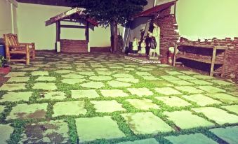 Escolta's Homey Lodge