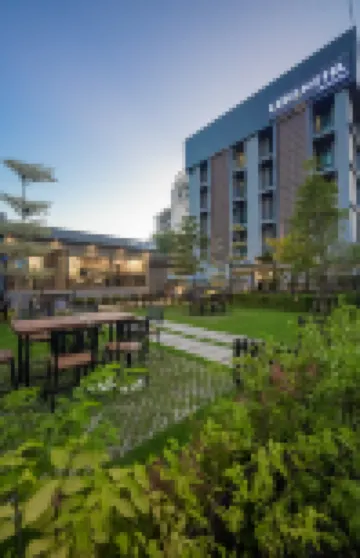 Le Bis Hotel Hotels near Sacred Heart Cathedral