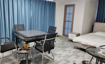 Luoshen Apartment