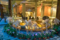 青城山丨味水記憶丨臨河親水·温泉秘湯在地美食體驗民宿 五龍溝周辺のホテル