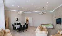 Sky Apartment Hotels in 